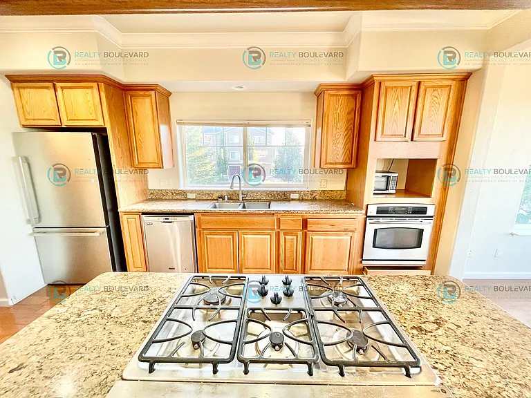 4007 Anthony James Ct — Photo 12