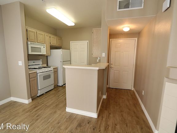 5th image of 7163 S Durango Dr Unit 305