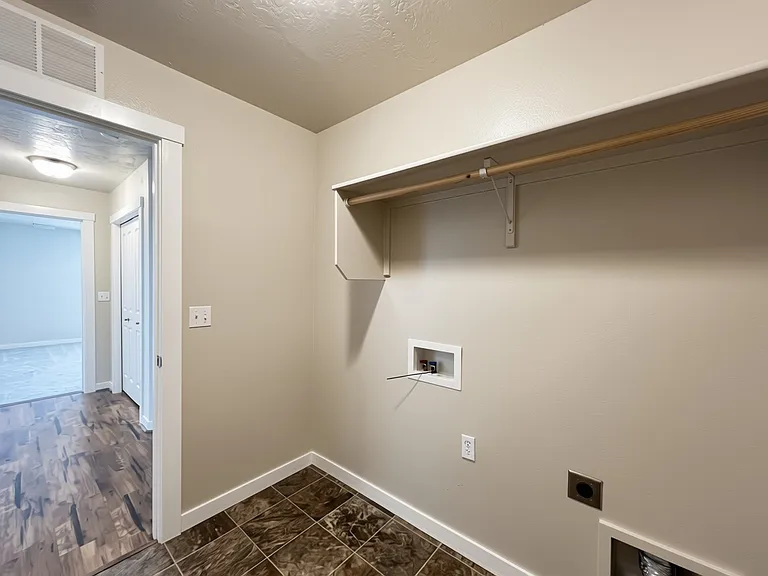 15876 Boulder Ridge Way — Photo 42