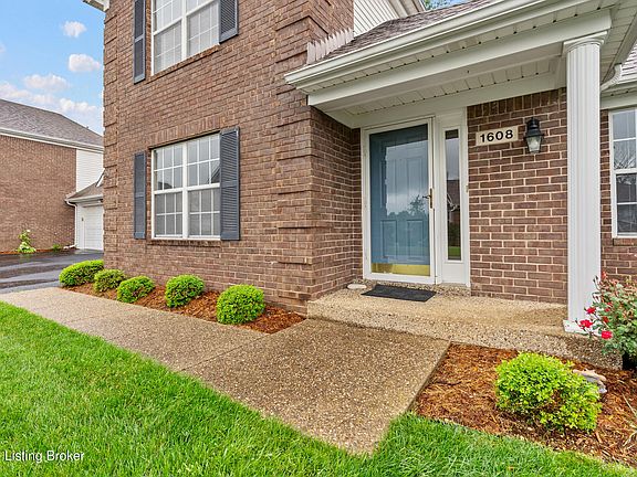3rd image of 1608 Eagle Nest Way