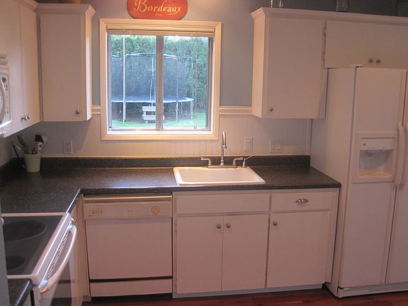3rd image of 10300 NW 28th Ave