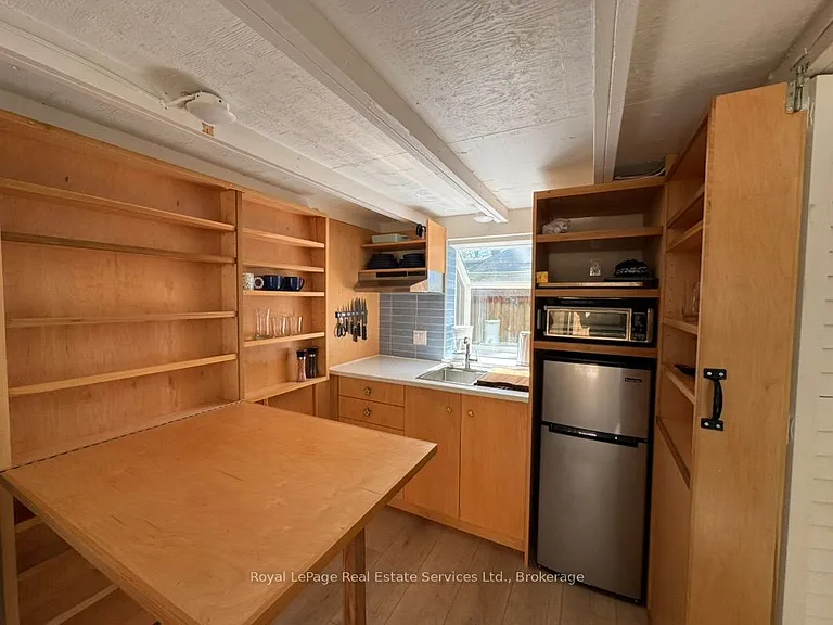 40 Bond St #TOWNHOUSE — Photo 10