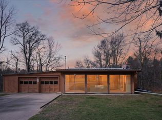 7091 Ann Arbor Rd, Jackson, MI 49201