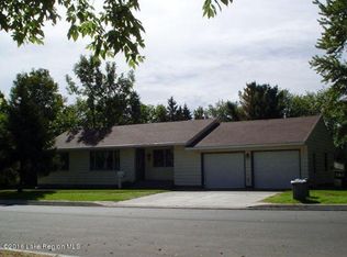 21 Lincoln Ave SE, Wadena, MN 56482