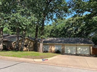 2114 Ridgedale Dr, Arlington, TX 76013
