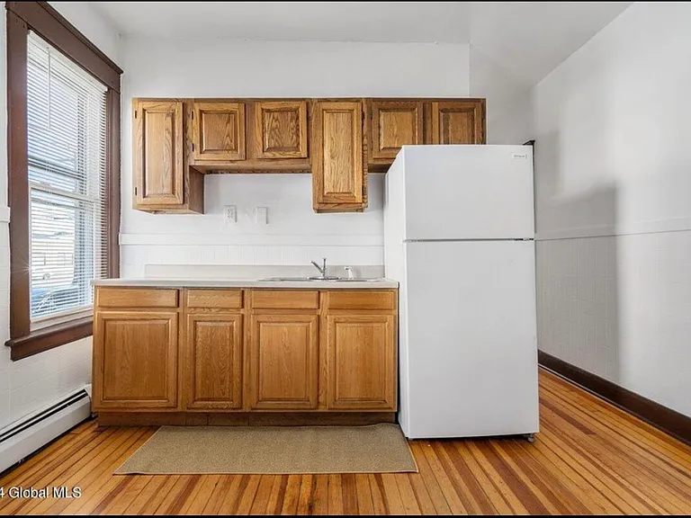 153 Ontario St #1 — Photo 15