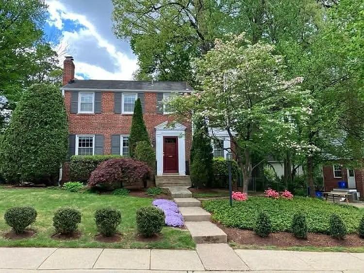 2806 Ivydale St — Photo 1