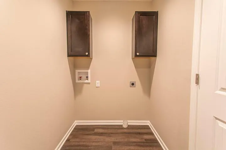 1826 E Walnut St #A — Photo 17