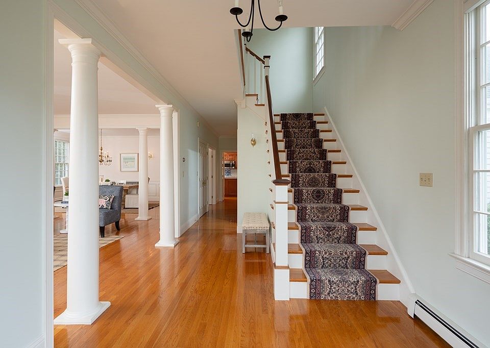 40 Maryknoll Dr, Hingham, MA 02043 Zillow