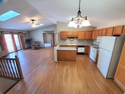 620 Barrington Ct APT C, West Bend, WI, 53095