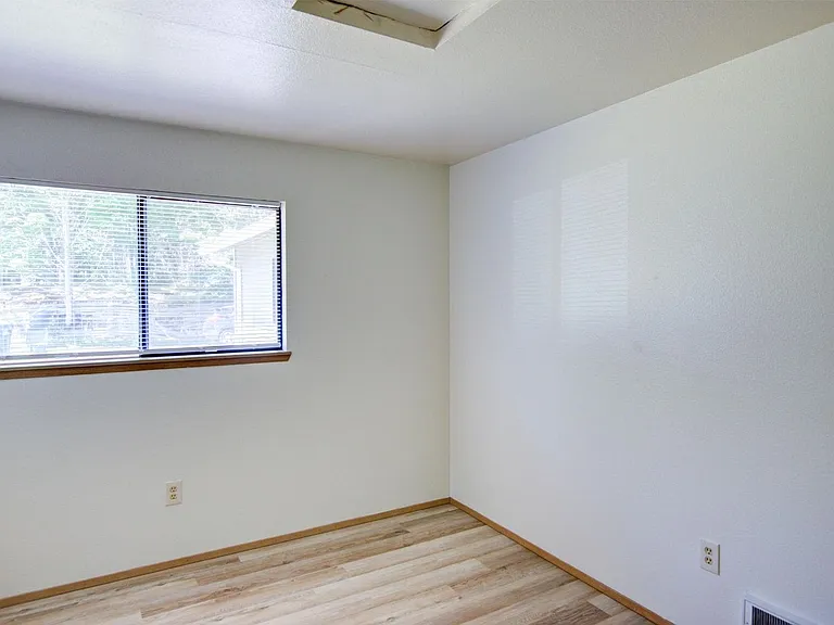 14919 54th Pl W — Photo 15