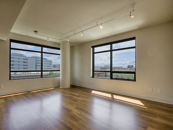 5th image of 88 E San Fernando St Unit 605