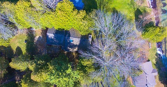 2nd image of 3011 Wind Song Ln