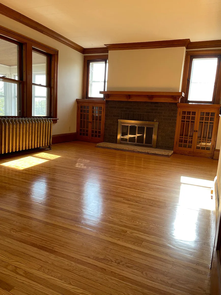 Building Photo - 1693 Watson Ave