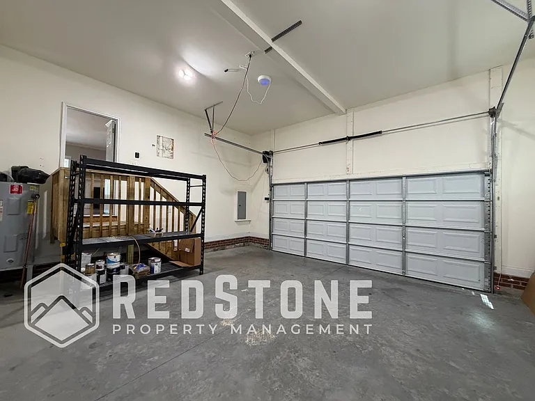 1823 Buxton Way — Photo 40
