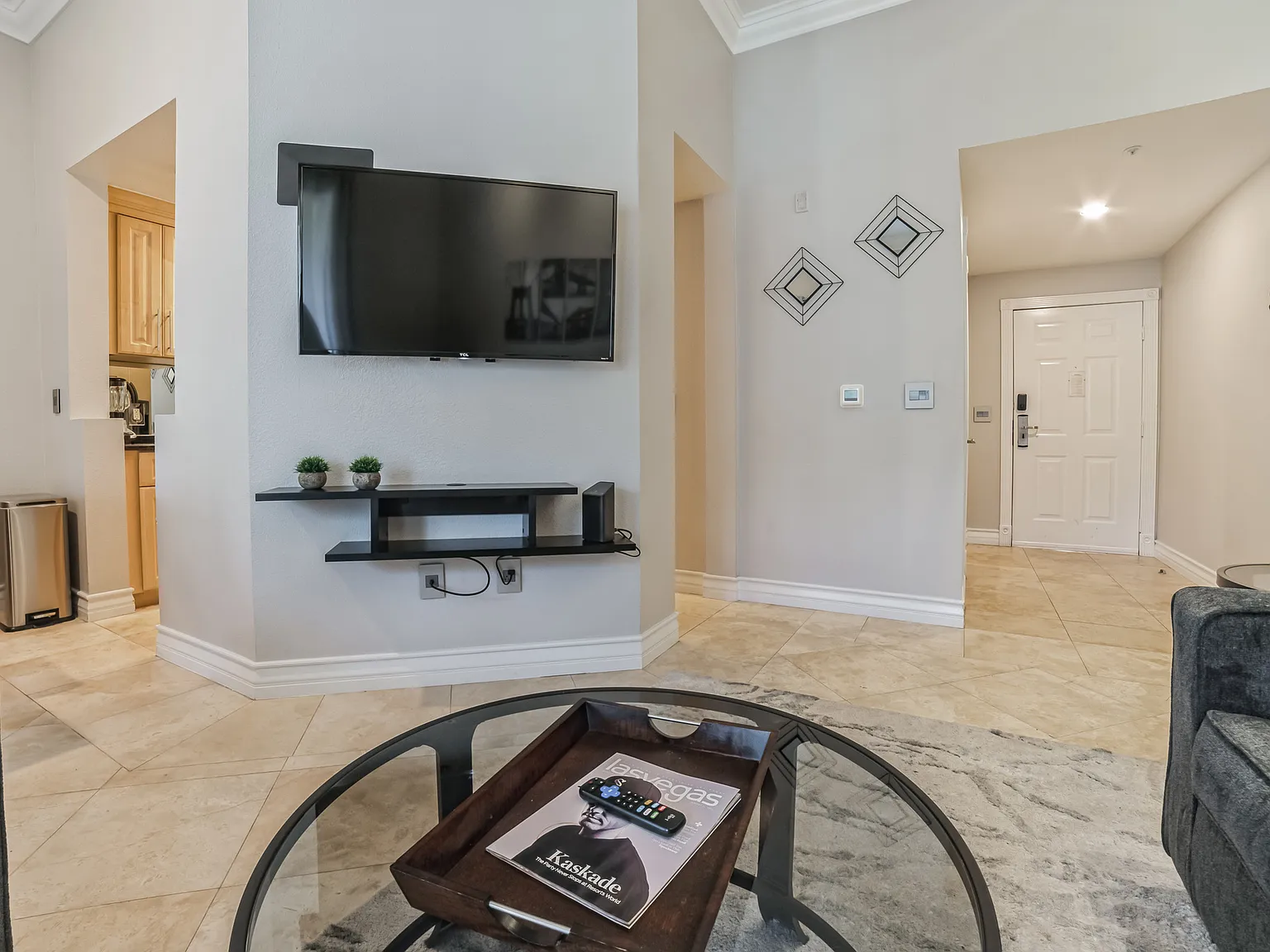 Top Floor Condo in heart of Las Vegas! Resorts amenities! — Photo 4