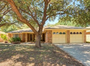 8010 Raleigh Ave, Lubbock, TX 79424