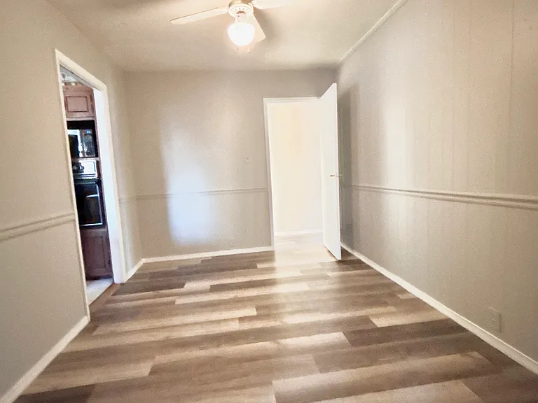 4513 Stratford Rd — Photo 5