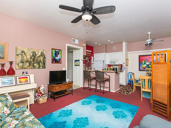 2nd image of 92-1078 Olani St APT 2