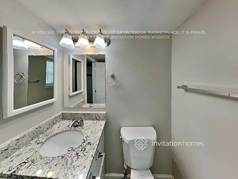 5829 S Perth Pl — Photo 18