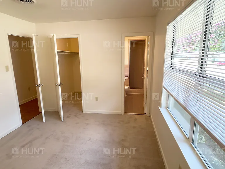112 Alabama Dr — Photo 11