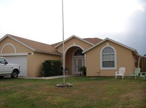 1st image of 2610 SE Export Ave