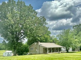 275 Ed Hill Rd, Princeton, KY 42445