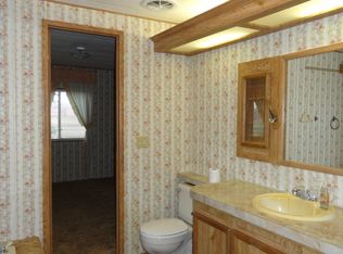 3251 E Rd TRLR 33, Clifton, CO 81520