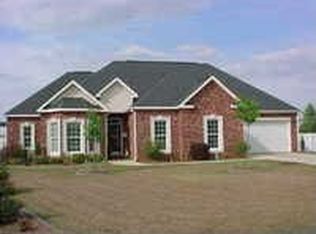 206 Bergermont Ct, Warner Robins, GA 31088