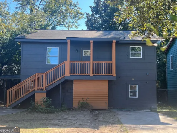 13 W 52nd St, Savannah, GA 31405