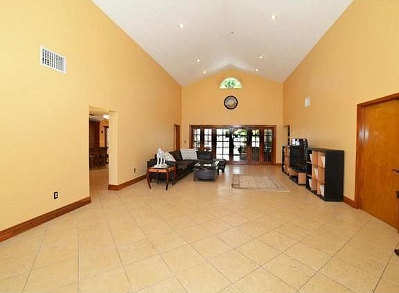 Home For Sale In Boca Rio