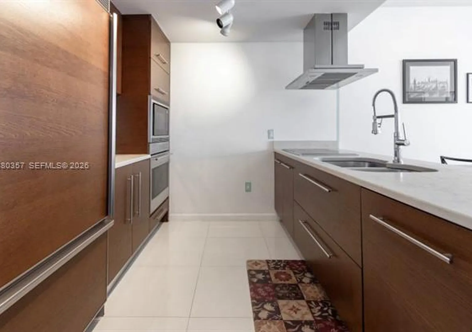 485 Brickell Ave cu-2606, Miami, FL 33131 — Photo 1