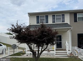 830 Bentwillow Dr, Glen Burnie, MD 21061