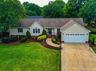 1489 Bishop Rd, Lincolnton, NC 28092