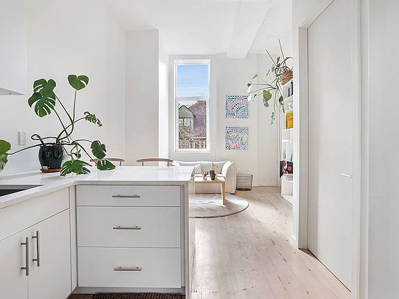 3rd image of 457 W 150th St #5F