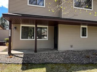 2447 Wimbledon Bay, Woodbury, MN 55125