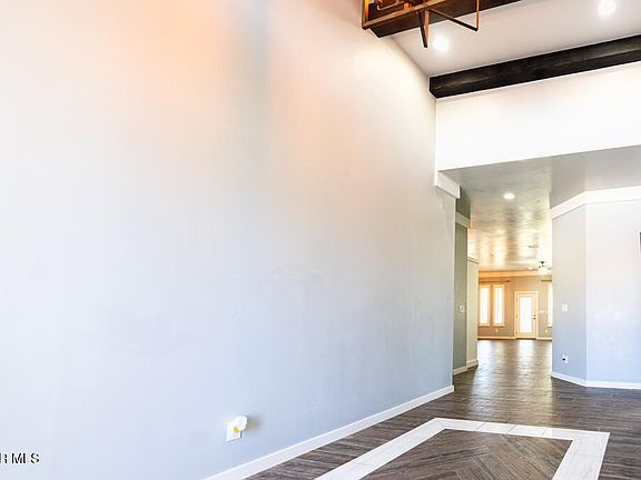 3rd image of 14704 Tierra Mirage Ave