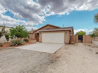 721 7th St NE, Rio Rancho, NM 87124
