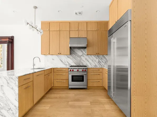 347 6th Ave APT 1, Brooklyn, NY 11215