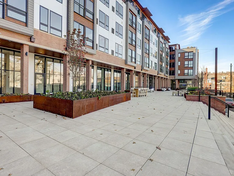 Meridia South Orange — Photo 23