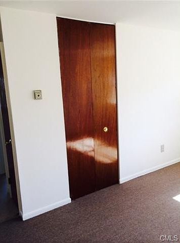 2nd image of 55 Jackson Ave