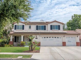 2822 W Porter Ct, Visalia, CA 93291