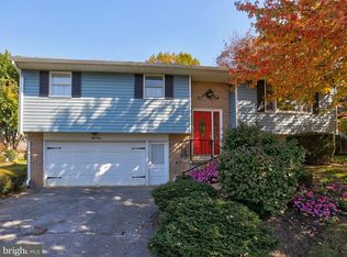 59 S Snyder St, Manheim, PA