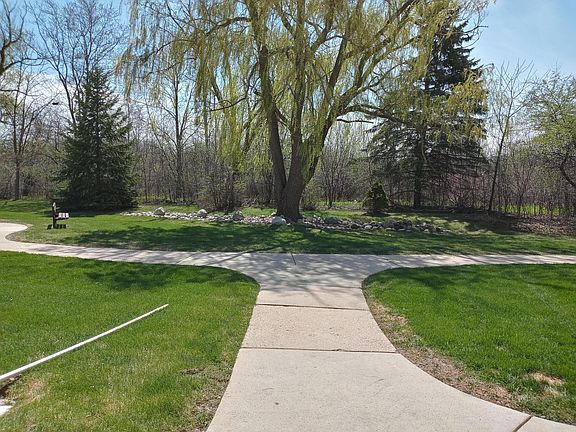 4th image of 4019 W College Ave #4019