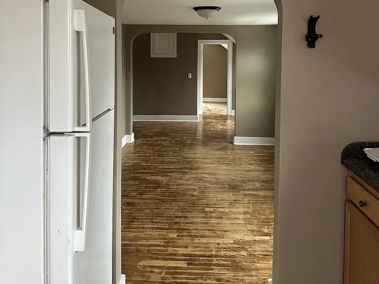 1229 W North St #2 — Photo 17