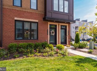 43190 Mongold Sq, Ashburn, VA 20148