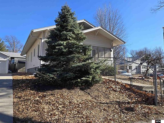 2nd image of 2674 S 11th St