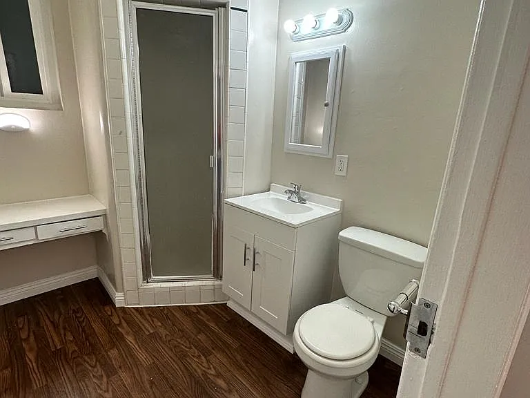 236 E Olive Ave #I — Photo 5