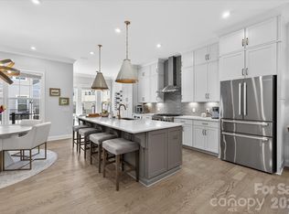 Elizabeth Glen, Charlotte, NC 28204