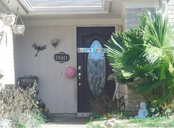 5th image of 6914 Prairie Village Dr
